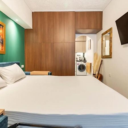 Cute Tiny Apartment In The Heart Of Flisvos Atene Esterno foto